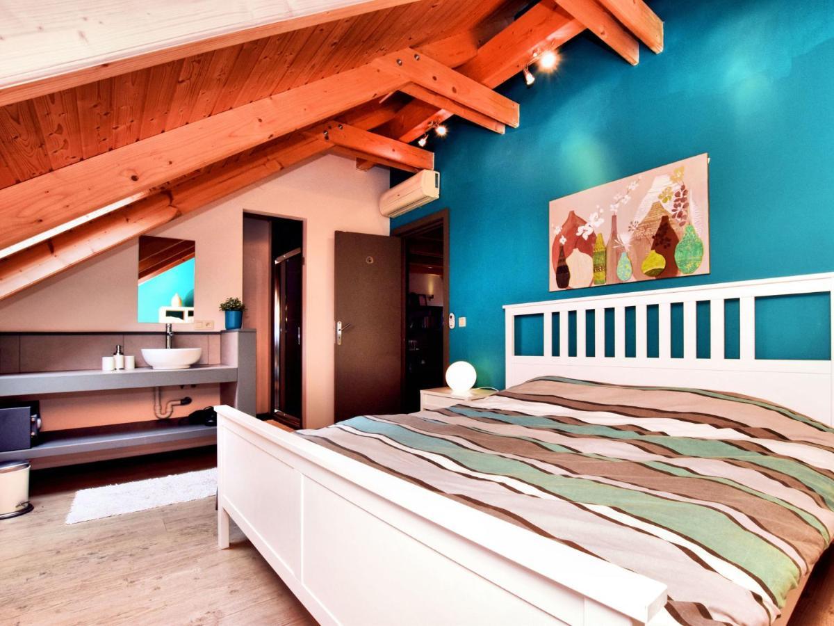 Beautiful Villa With Heated Outdoor Pool Manhay المظهر الخارجي الصورة