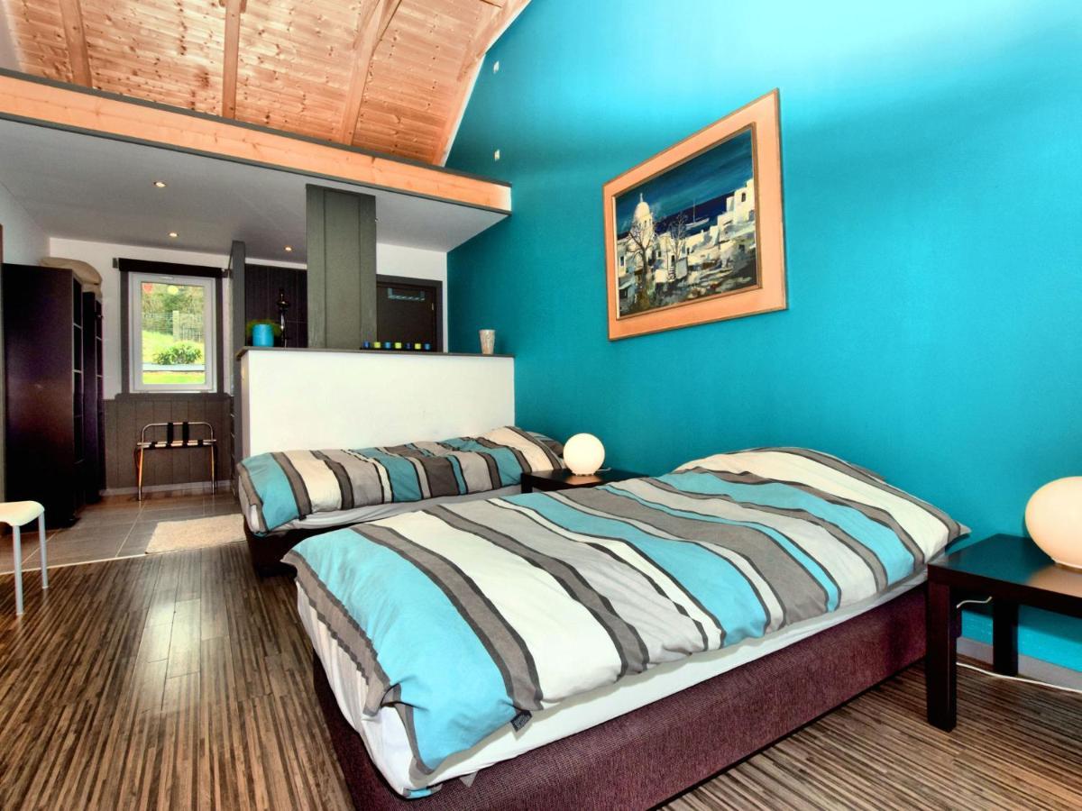 Beautiful Villa With Heated Outdoor Pool Manhay المظهر الخارجي الصورة