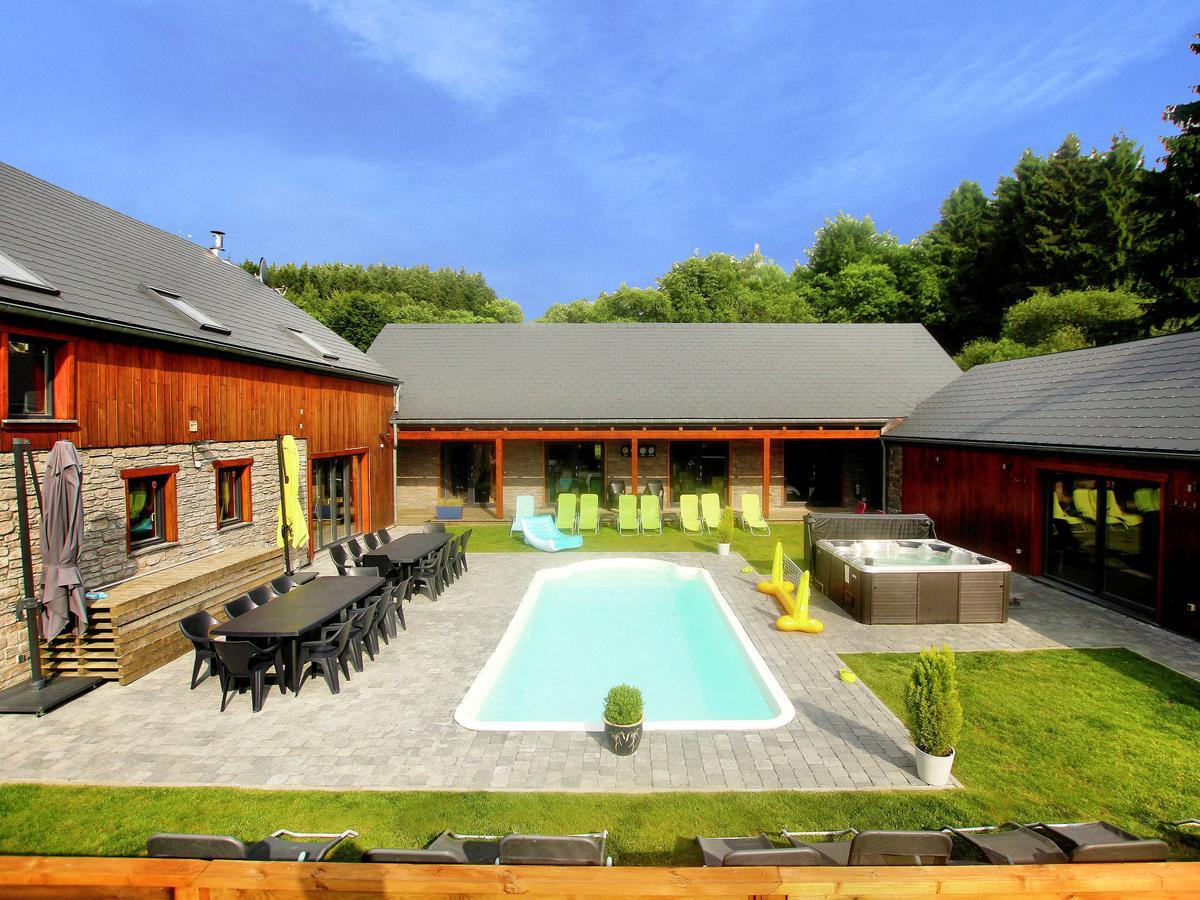 Beautiful Villa With Heated Outdoor Pool Manhay المظهر الخارجي الصورة